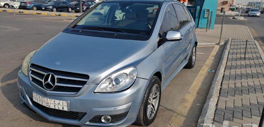 مرسيدس B200 2009
