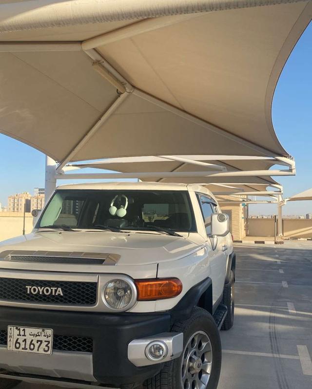 2012 تويوتا FJ